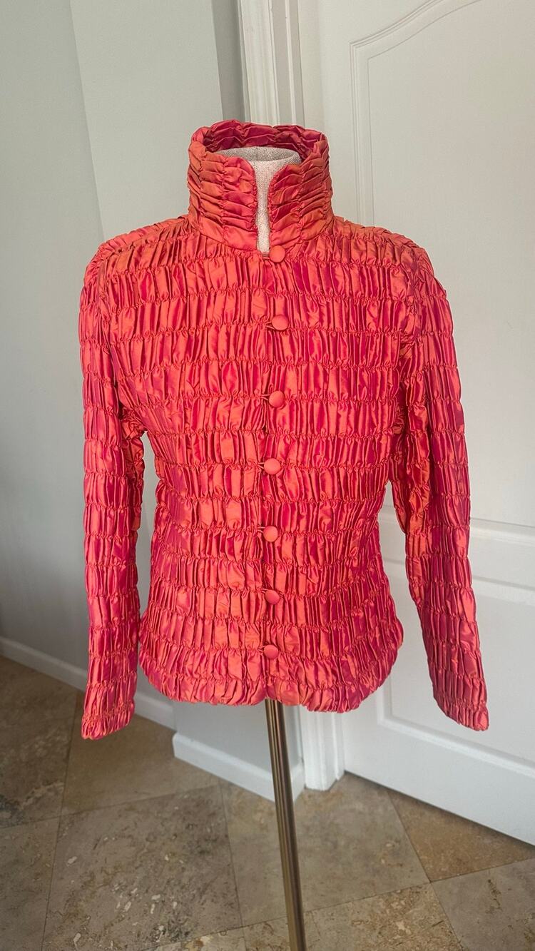 NWT Vintage Richard K Tsao Style Iridescent Coral Ruched Silk Jacket – One Size